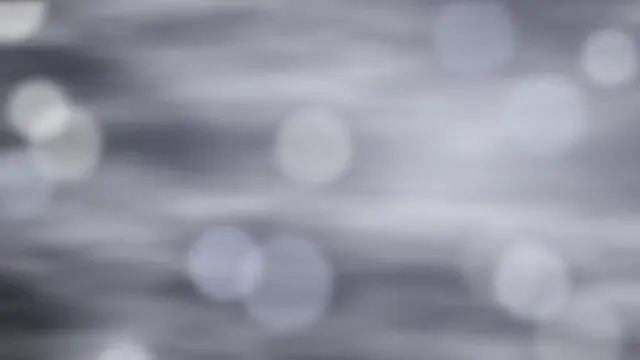 Yağmurlukla Ortaya Çıkış